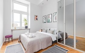 Apartament Smolna, Centrum